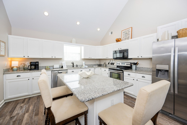 Private kitchen 2, Bayside Bungalow 9531 3 Bedroom Home, Baldwin