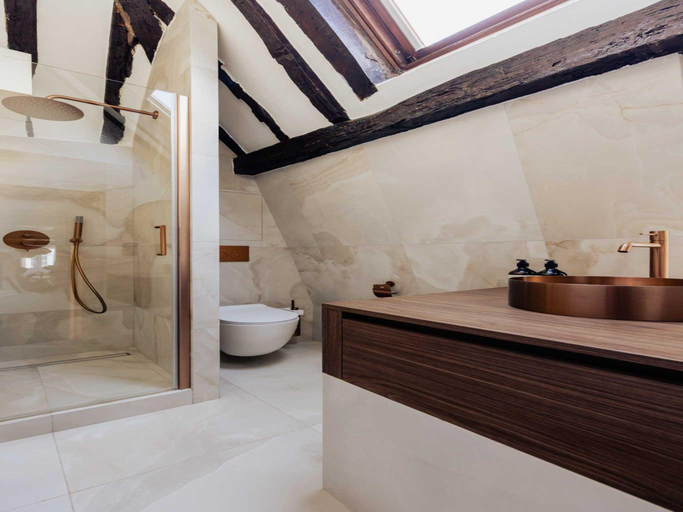 Bathroom, AC Apartment 2BR 6P - Notre-Dame de Paris, Paris
