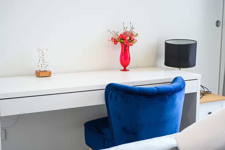 Room 2, Metawisebnb Executive 2-bedroom Stadium View Apartment W Parking, Sydney