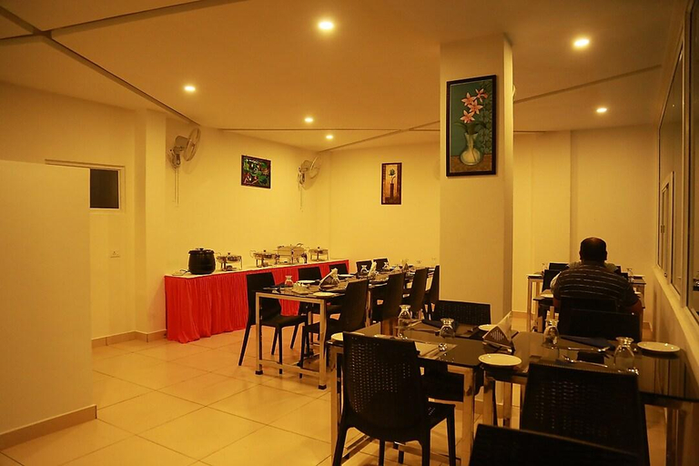 Food & Drinks, Palmtree Leaf , Idukki