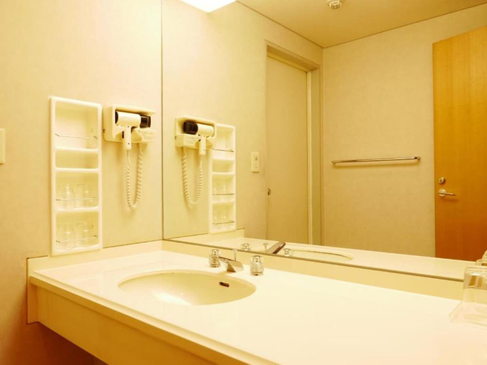 Bathroom 4, Kikusuitei, Tokorozawa