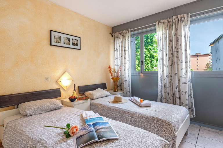 Room 5, Chiasso Apartments, Mendrisio