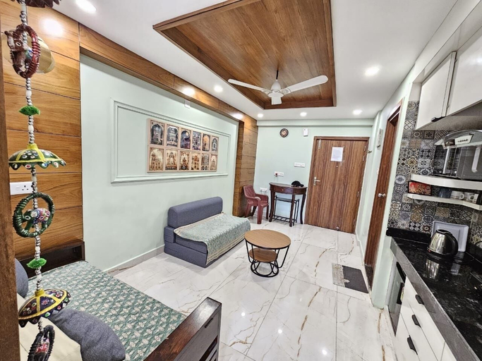 Living area 3, The Hotel Dream Land, Puri