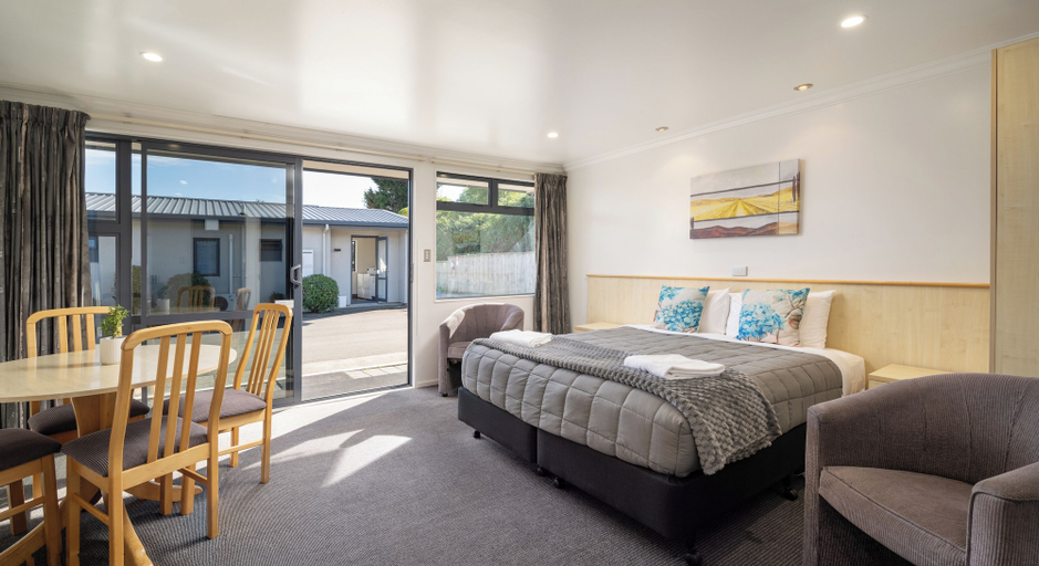 Bedroom 4, Grove Park Motor Lodge, Marlborough