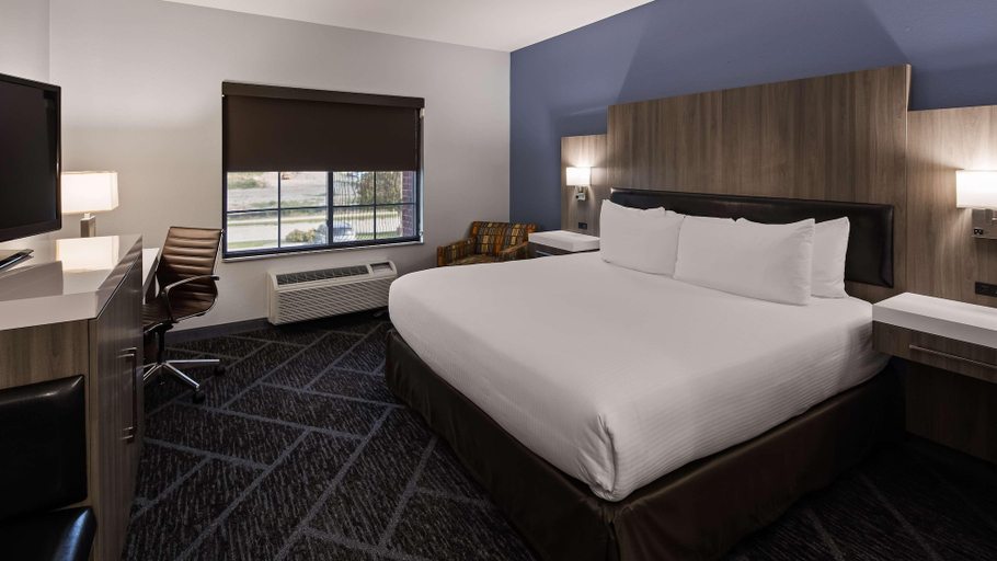Bedroom 4, Wyndham Garden Appleton, Outagamie