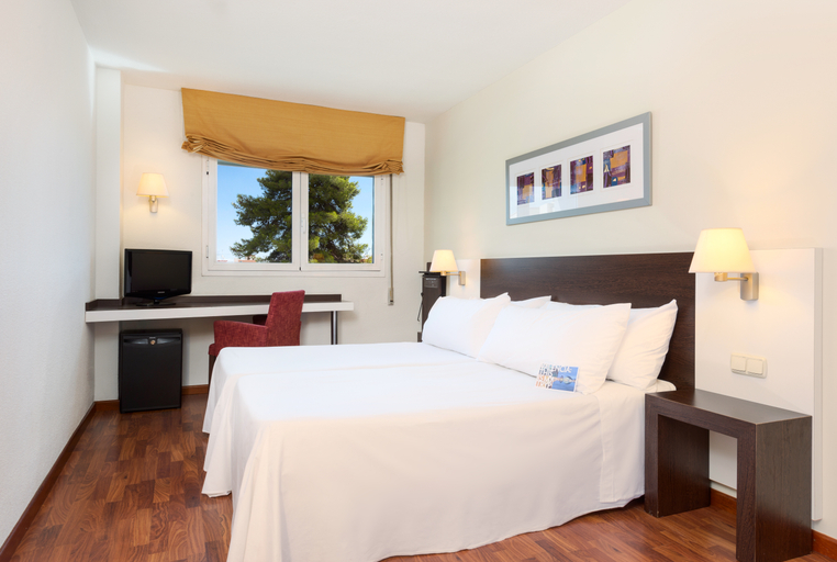 Bedroom 3, Port Feria Valencia, Valencia