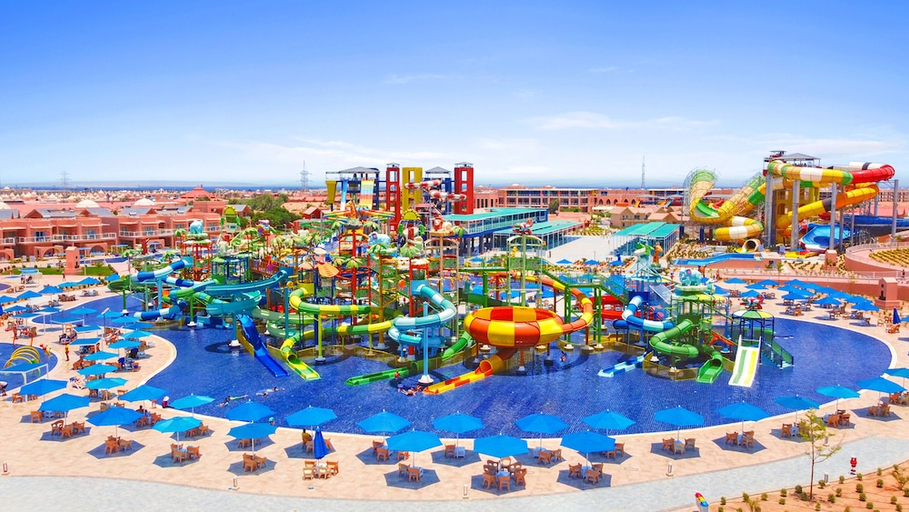 Sport & Beauty 2, Water Valley by Neverland, Safaja