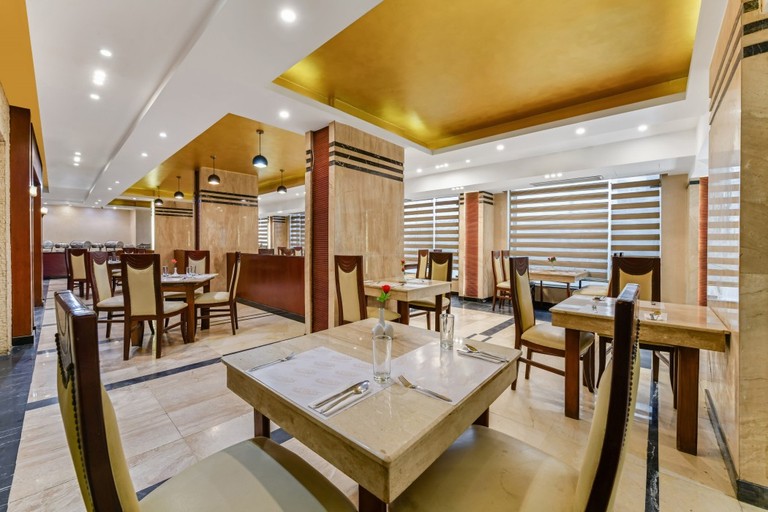 Food & Drinks 4, Aura Inn Tiba Pyramids Hotel, Al-Ahram