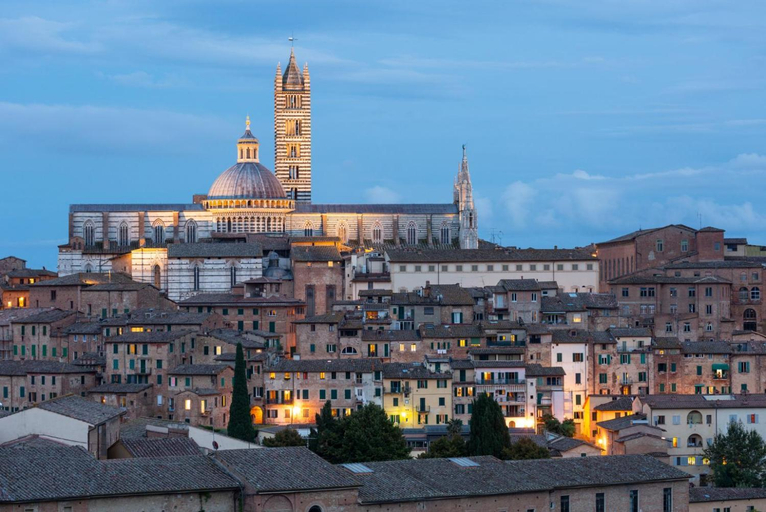Exterior & Views 1, Villa Podere Belvedere: Large Private Pool, Sea Views, WiFi                                         , Siena