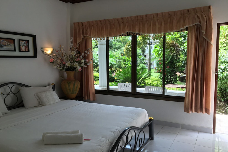 Bedroom 2, White Elephant Resort, Muang Surin