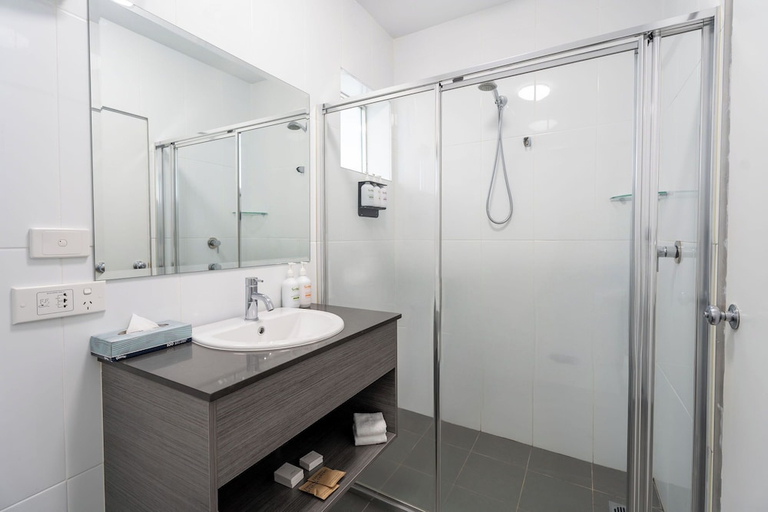 Bathroom 5, Comfort Resort Leura Gardens, Blue Mountains