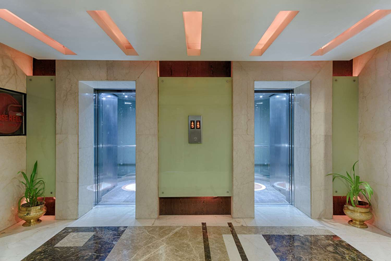 Exterior & Views, Quality Hotel D V Manor, Krishna