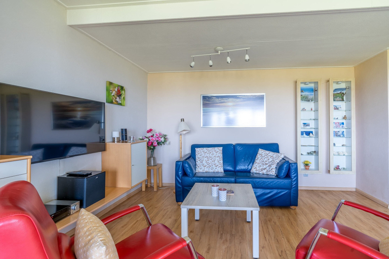 Living room 3, 2 Person Apartment With sea View, Texel