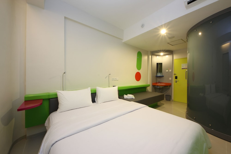 bedroom 51