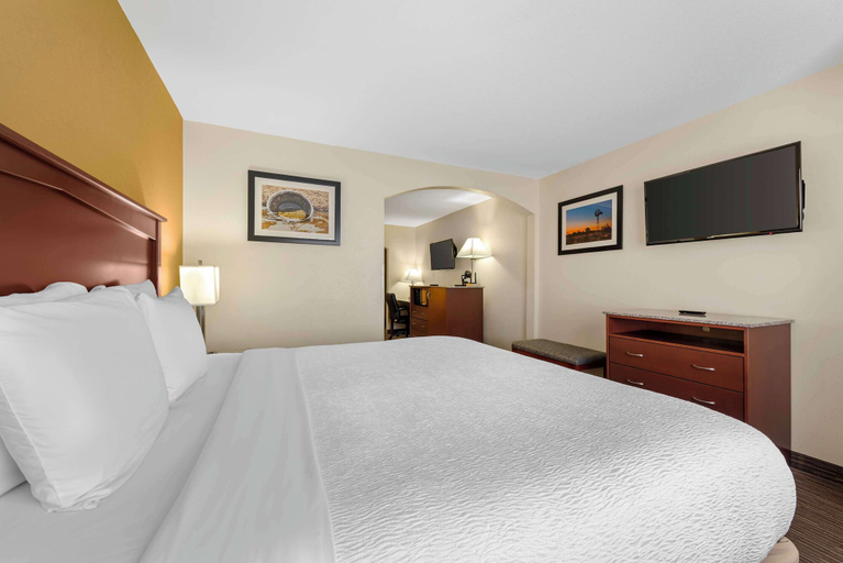 Bedroom 3, Best Western Executive Inn & Suites, El Paso
