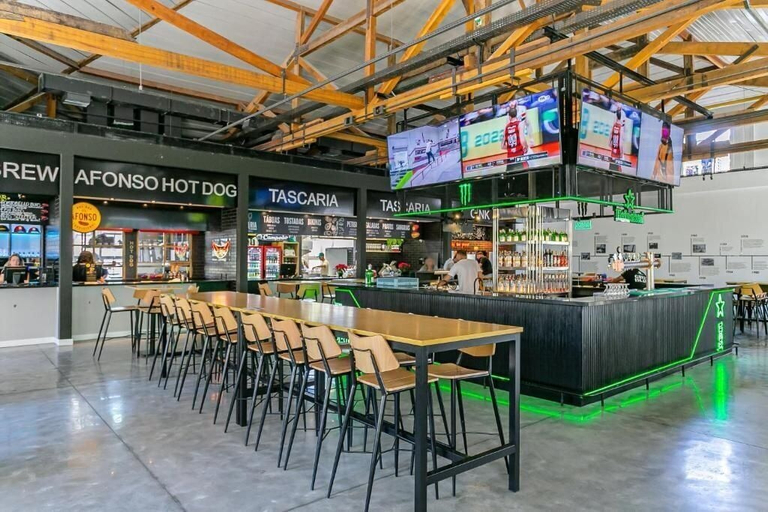 Food & Drinks 4, Studios Tower by Viva - Prédio com piscina no rooftop no centro de Floripa, Florianopolis