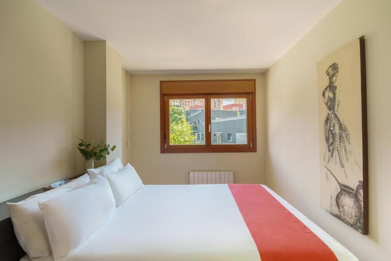 Bedroom 3, Spirit Apartamentos Atxuri, Vizcaya