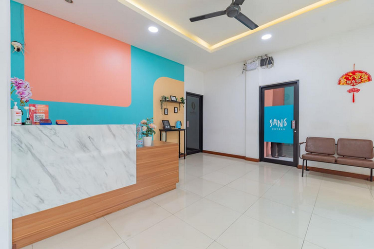 Public Area, Sans Hotel Suryakencana Bogor, Bogor