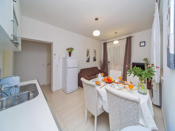 Others 4, B Apartments - Two Bedroom Apartment with Balcony, Dubrovnik