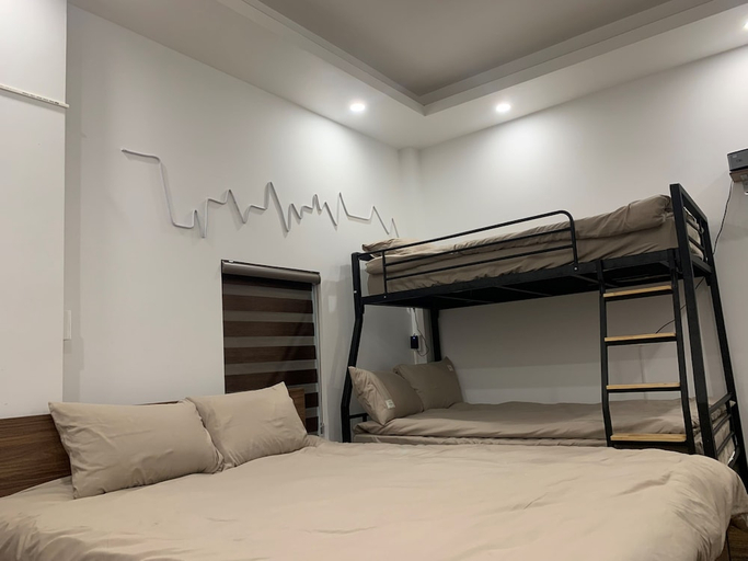 Bedroom 2, X-Stay Thư Trung, Hải An