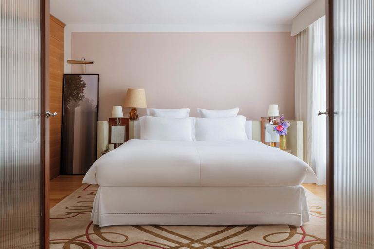 Bedroom 3, Le Royal Monceau - Raffles Paris, Paris