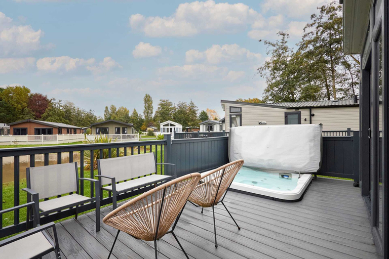 Room 3, Host Stay Flamingo Lodge, East Riding of Yorkshire