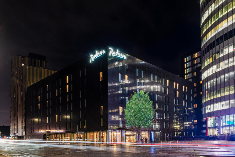 Exterior & Views 2, Radisson Hotel Manchester City Centre, A Verified Net Zero Hotel, Manchester