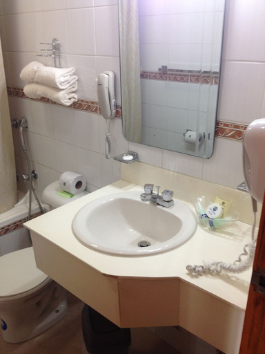 Bathroom 4, Ramada, Guayaquil