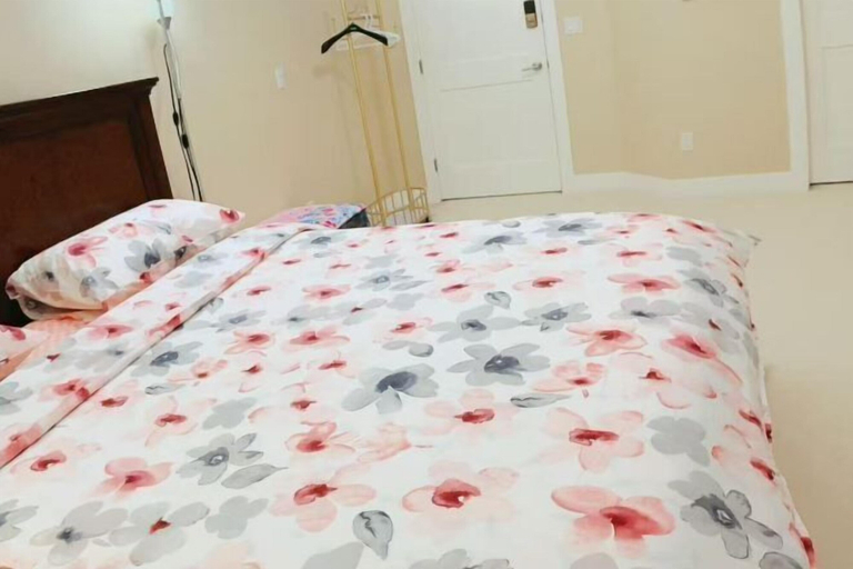 Bedroom 3, Derbyshire House, Greater Vancouver