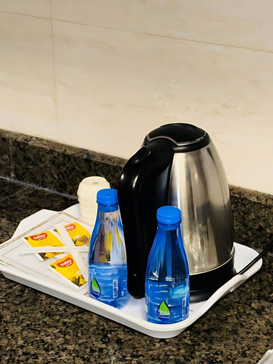 Room 5, zahrat al bahia serviced apartments