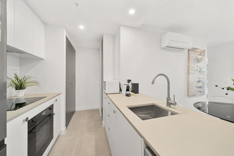 Private kitchen 5, Phillip 2-bed: Chic Interiors, Amazing Amenities, Canberra