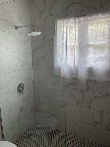 Bathroom 4, Palm View Guesthouse and Conference Centre