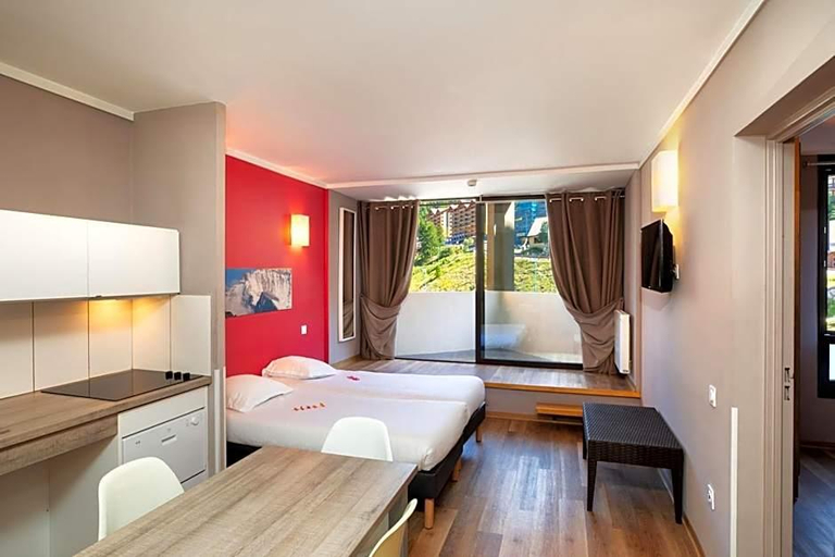 Bedroom 3, SOWELL RESIDENCES New Chastillon, Alpes-Maritimes