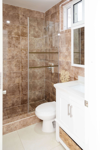 Bathroom 3, Samsara Cliff Resort Hotel