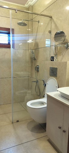Bathroom 5, GMG Gardens Luxury Villa  Munnar, Idukki