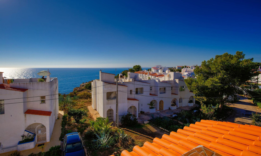Room 5, 6 Centeanes Clifftop Apartment sea Views and st, Lagoa