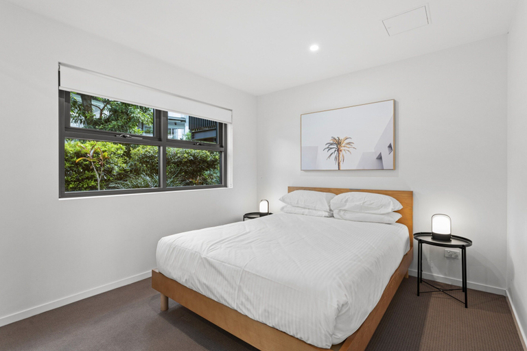 Bedroom 3, Gorgeous 3-bed Apartment With City Views, Bulimba