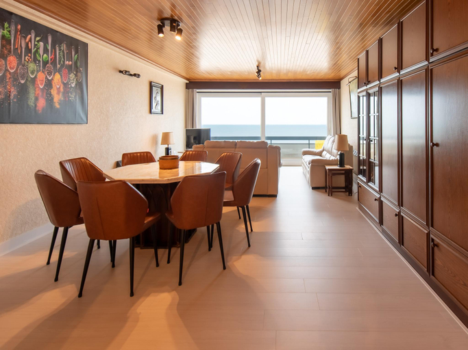 5, Apartment in Middelkerke, Beach Views, West-Vlaanderen