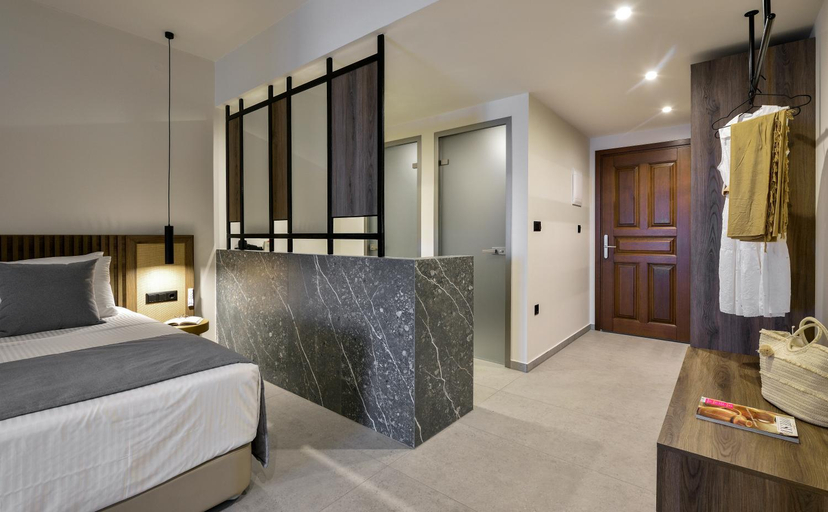 Bedroom 3, Aristoteles Holiday Hotel And Spa, Central Macedonia