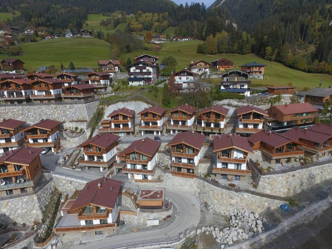 4, Cozy Mountain Chalet with sauna, Zell am See