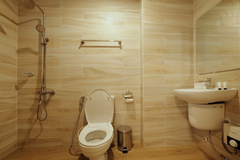 Bathroom 4, Jai-cob's Suites, Coron