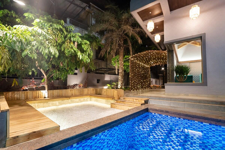Sport & Beauty 2, 4BHK Cozy Villa with Temperature Control Pvt Pool, Pune