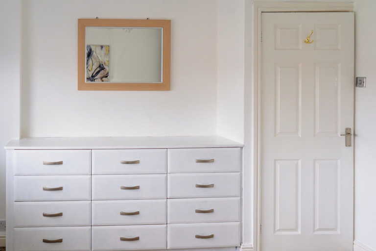Interior 2, House - Sleeps 10 - Parking - Stn Close, Walsall