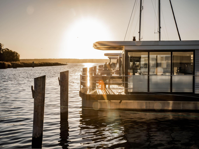 2, Floating Houseboat in Peenemunde, Vorpommern-Greifswald
