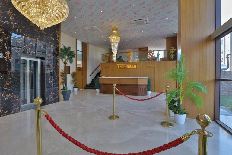 Public Area 3, Hotel Empyrean, Gandhinagar