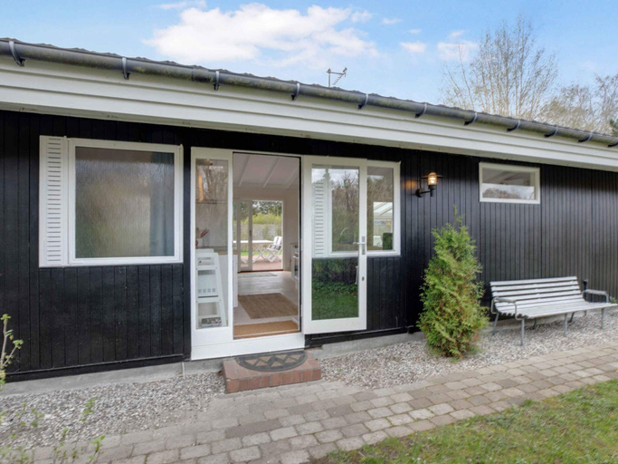 Exterior 3, 5 Star Holiday Home in Hornbaek, Gribskov