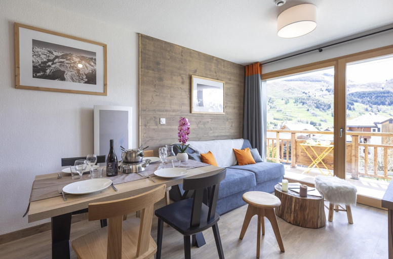 Living room 2, Apartment in Les Deux Alpes With Mountain Views, Isère