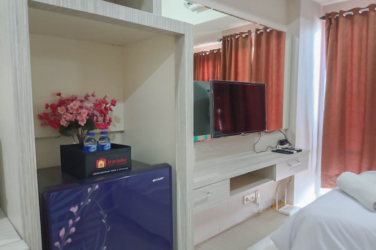 Bedroom 3, Relax Studio At Vida View Makassar Apartment, Makassar