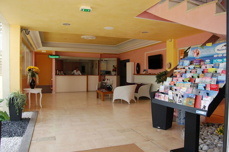 Public Area 3, Hôtel de la Mer, Alpes-Maritimes