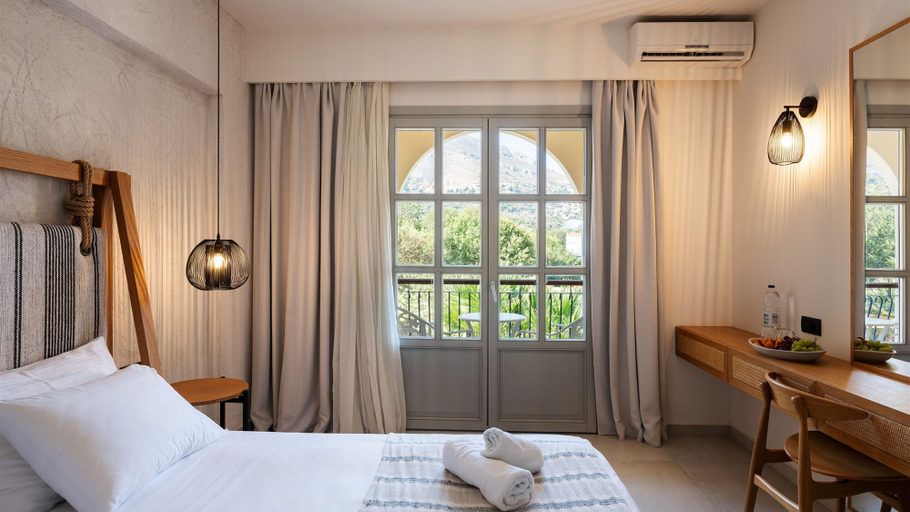 Bedroom 3, Pedi Beach Hotel, South Aegean